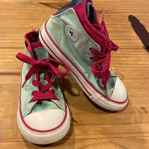 Converse sz 9 kicks
